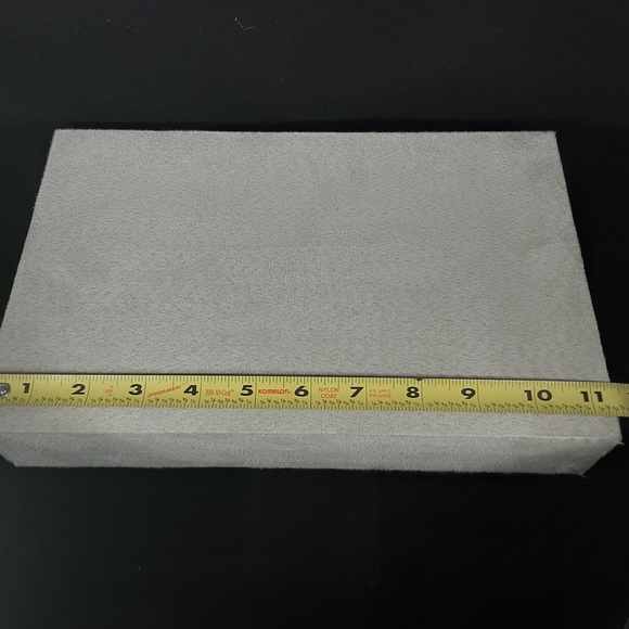 GRAY SUEDE JEWELRY BOX  NWB - Picture 5 of 8